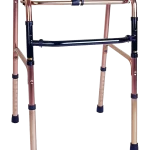 Andadera para adulto marca movi color bronce